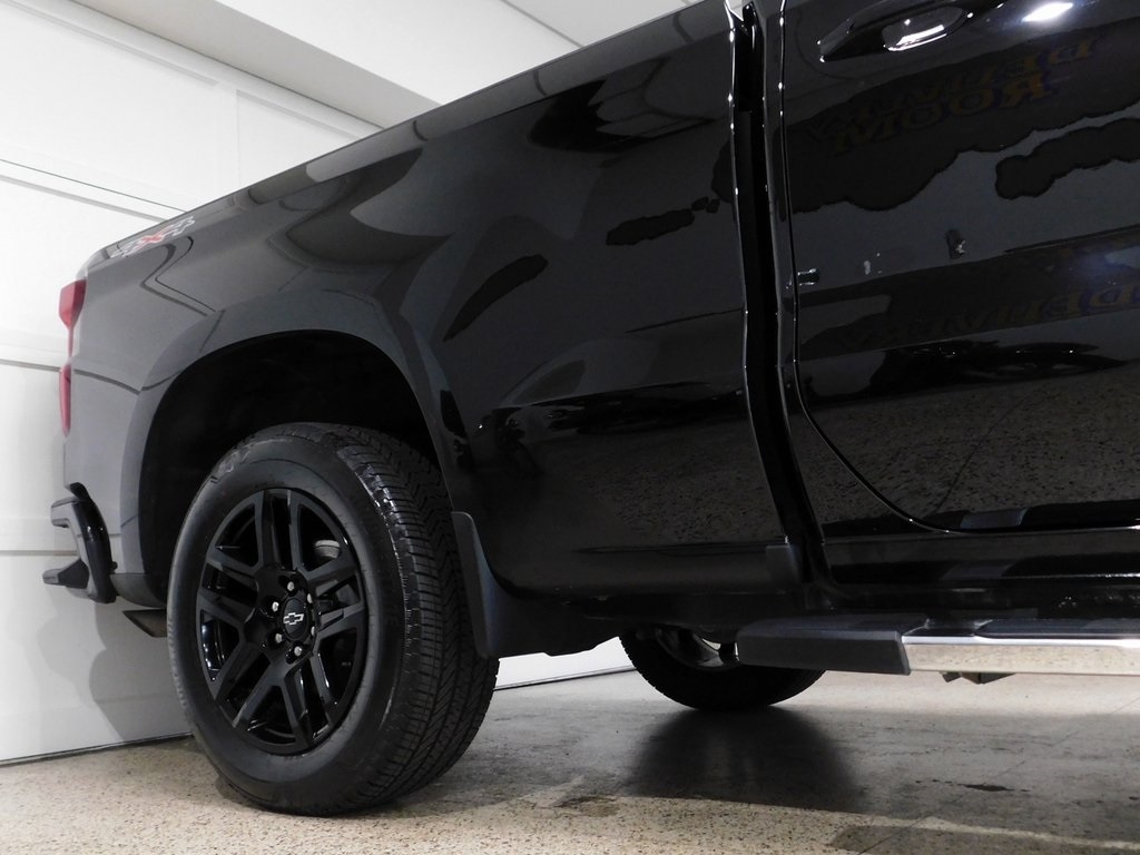 Chevrolet Silverado 1500 RST Crew Cab 4WD 2024