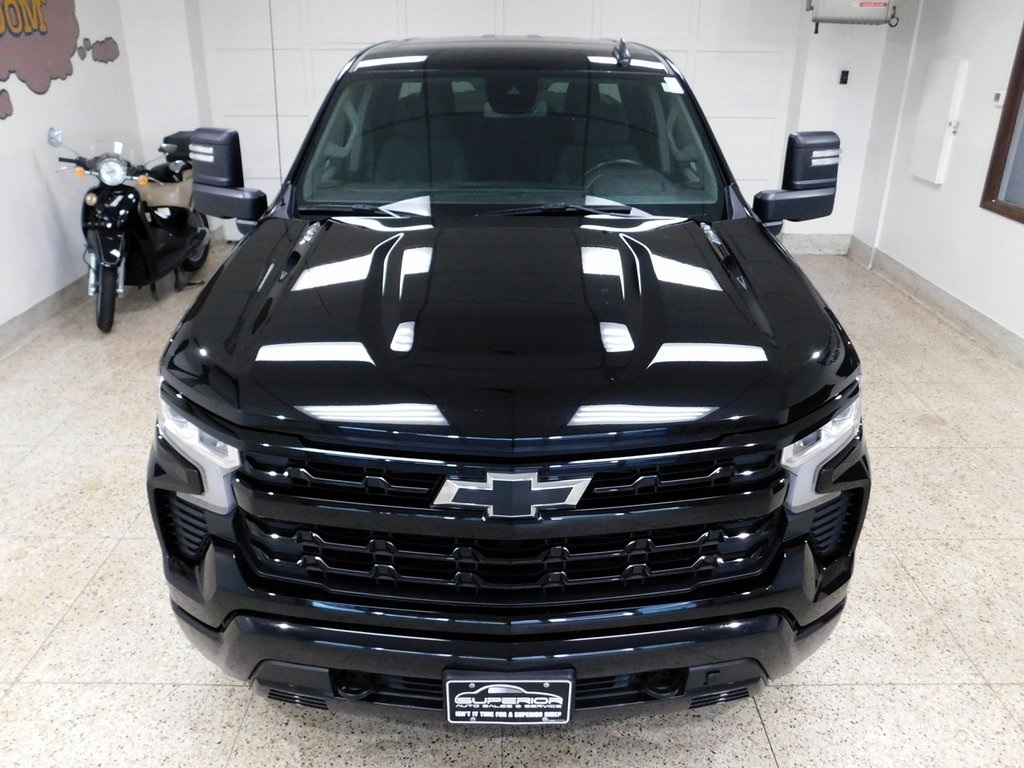 Chevrolet Silverado 1500 RST Crew Cab 4WD 2024