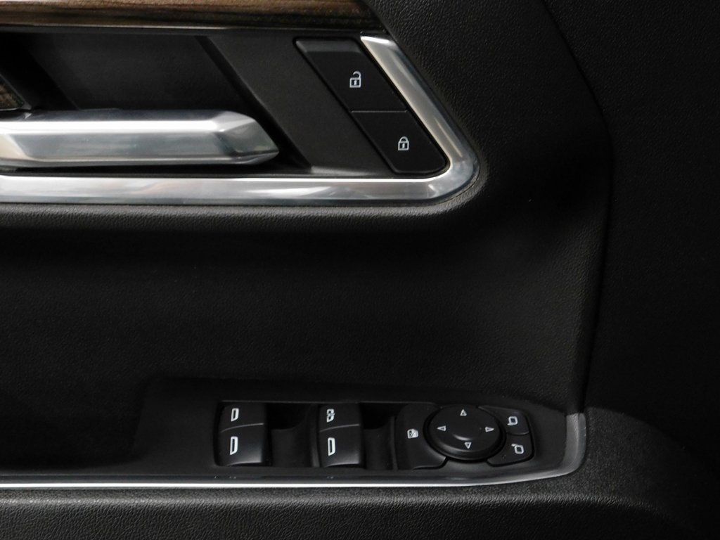 Chevrolet Silverado 1500 RST Crew Cab 4WD 2024