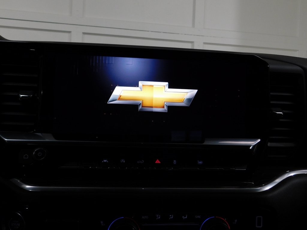 Chevrolet Silverado 1500 RST Crew Cab 4WD 2024