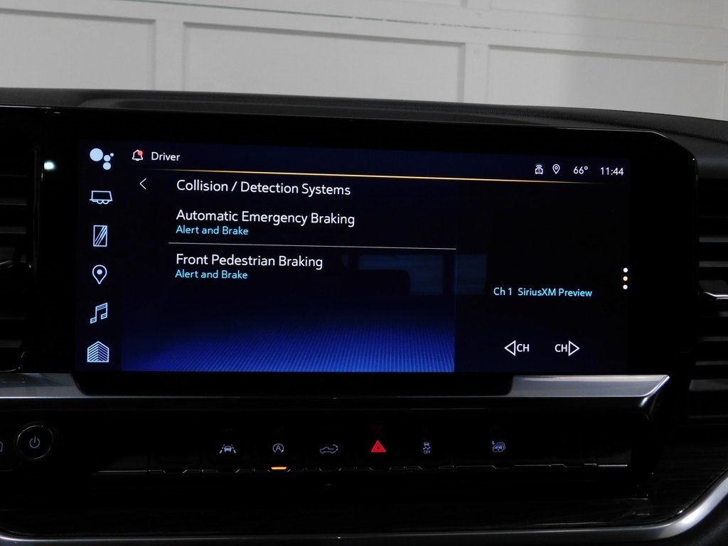 Chevrolet Silverado 1500 RST Crew Cab 4WD 2024