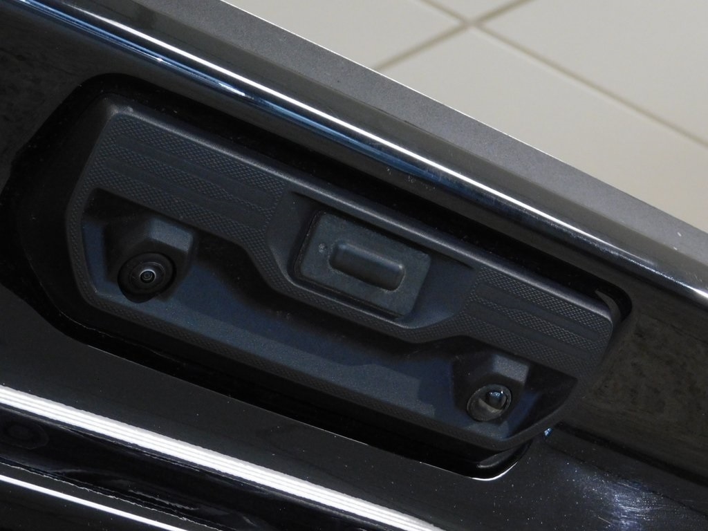 Chevrolet Silverado 1500 RST Crew Cab 4WD 2024