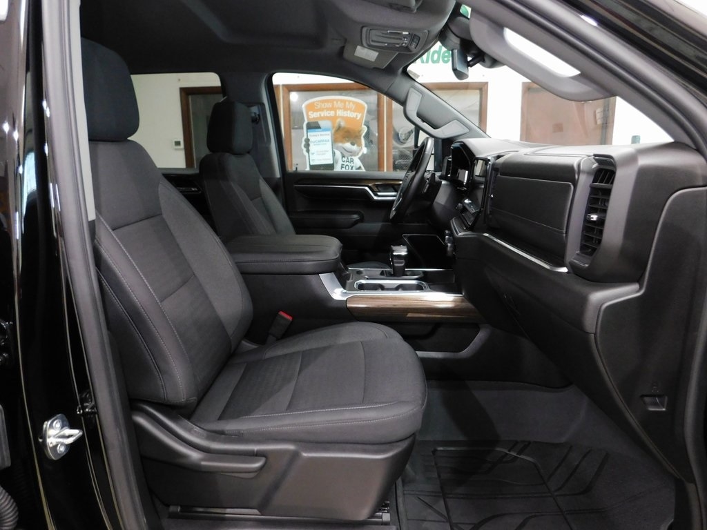 Chevrolet Silverado 1500 RST Crew Cab 4WD 2024