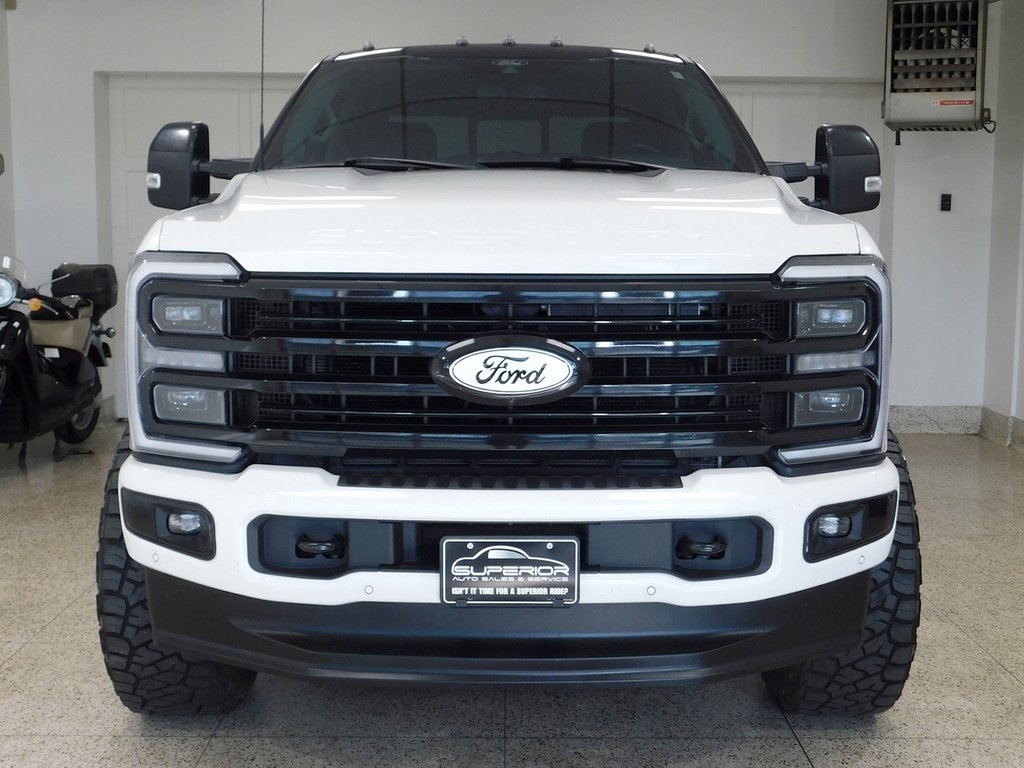 2024 Ford F-250 Limited photo 2