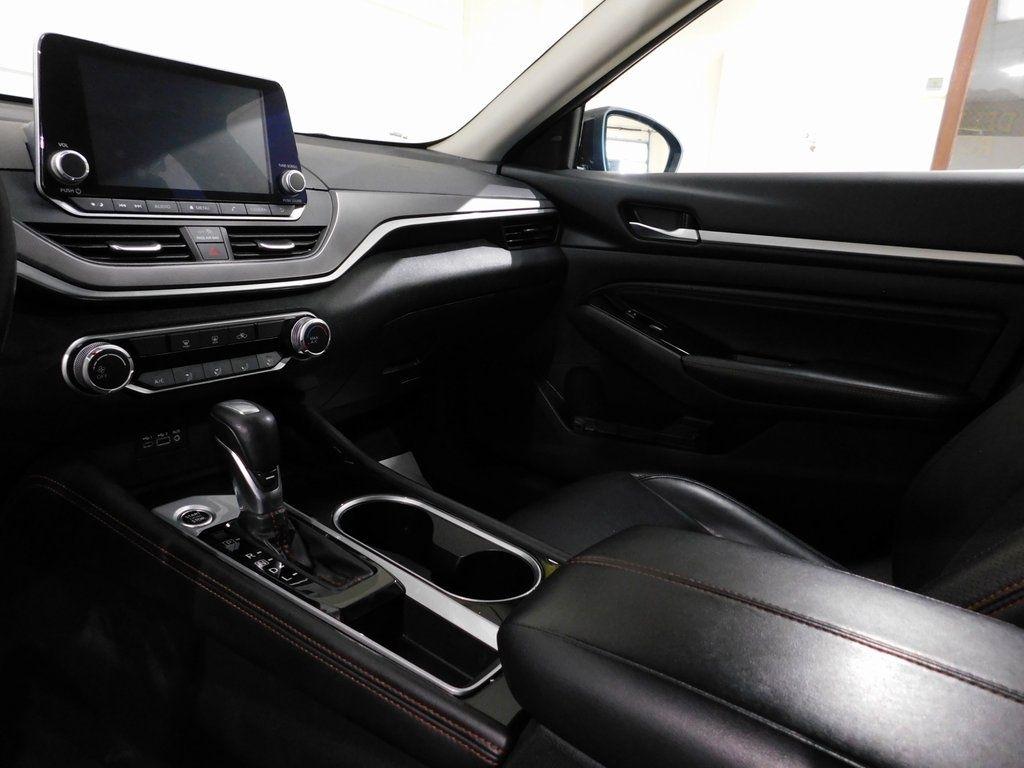 Nissan Altima 2.5 SR 2023