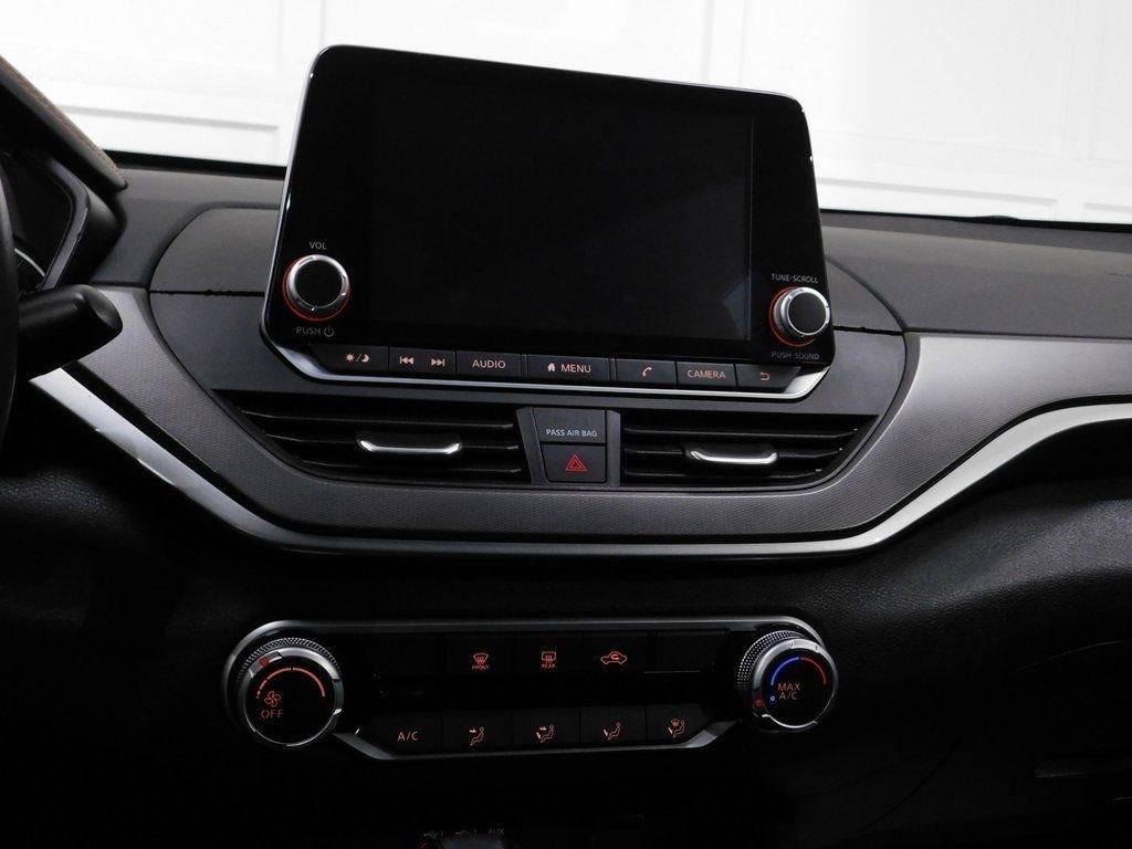 Nissan Altima 2.5 SR 2023