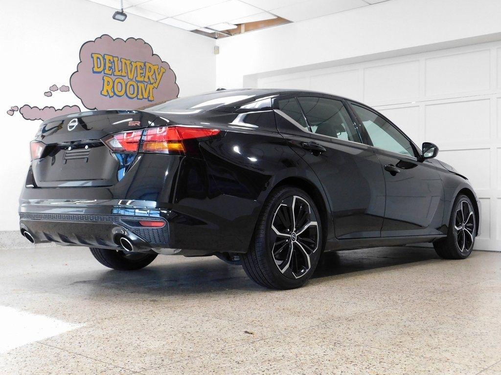 Nissan Altima 2.5 SR 2023