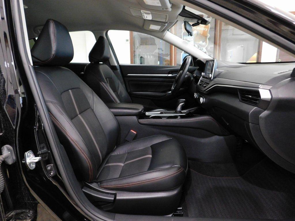 Nissan Altima 2.5 SR 2023