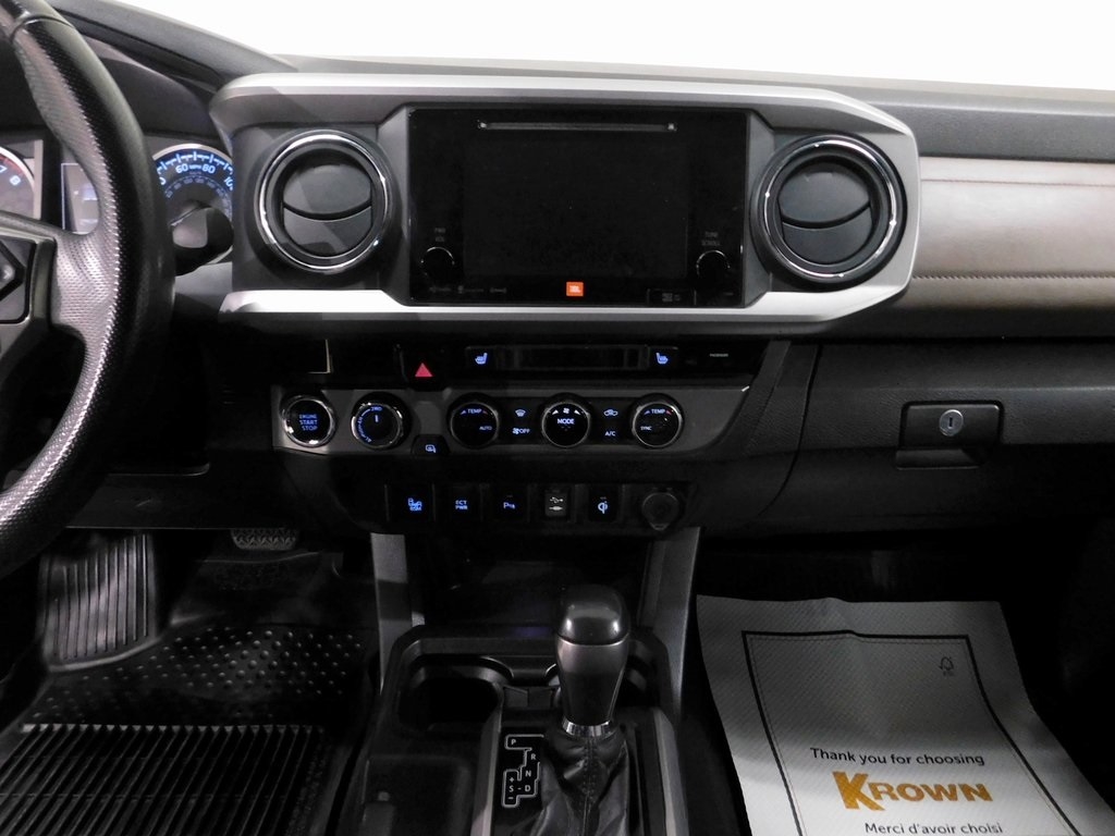 Toyota Tacoma Limited Double Cab V6 6AT 4WD 2017