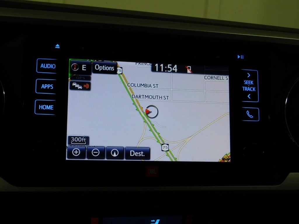 Toyota Tacoma Limited Double Cab V6 6AT 4WD 2017