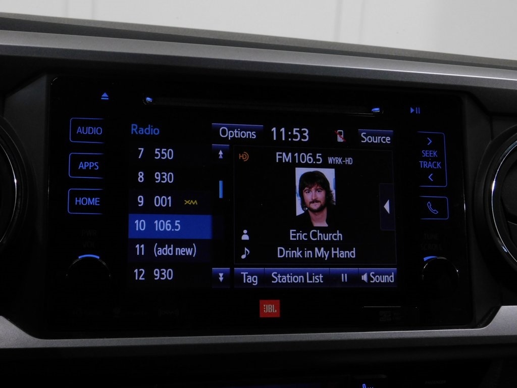 Toyota Tacoma Limited Double Cab V6 6AT 4WD 2017