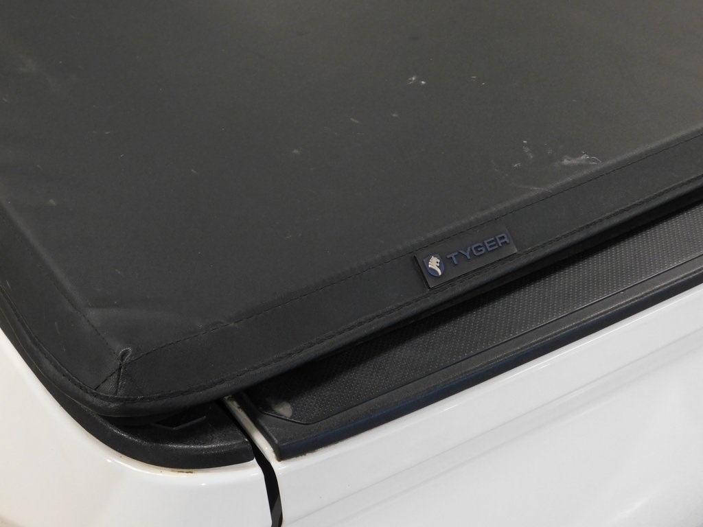 Toyota Tacoma Limited Double Cab V6 6AT 4WD 2017