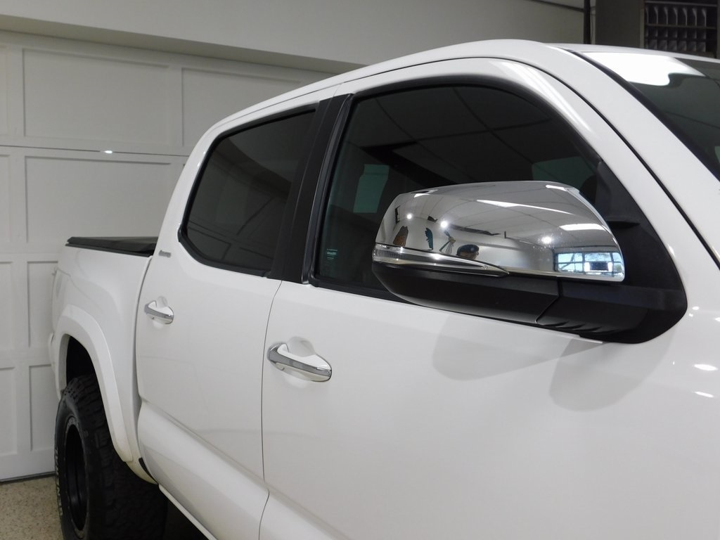 Toyota Tacoma Limited Double Cab V6 6AT 4WD 2017