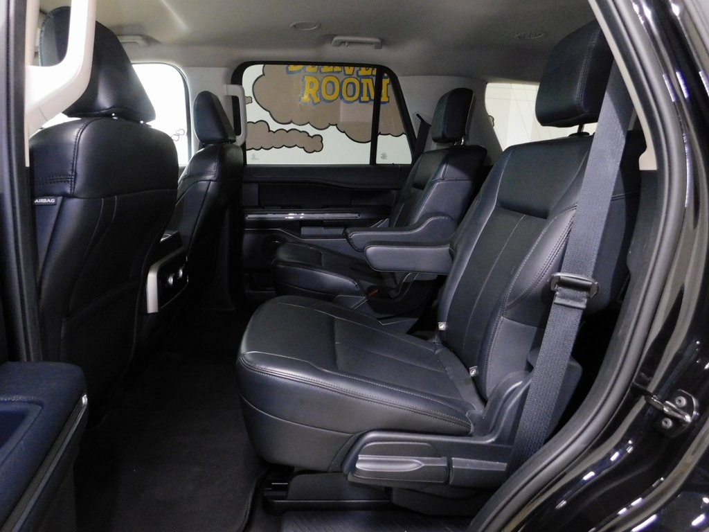 Ford Expedition XLT 4WD 2024