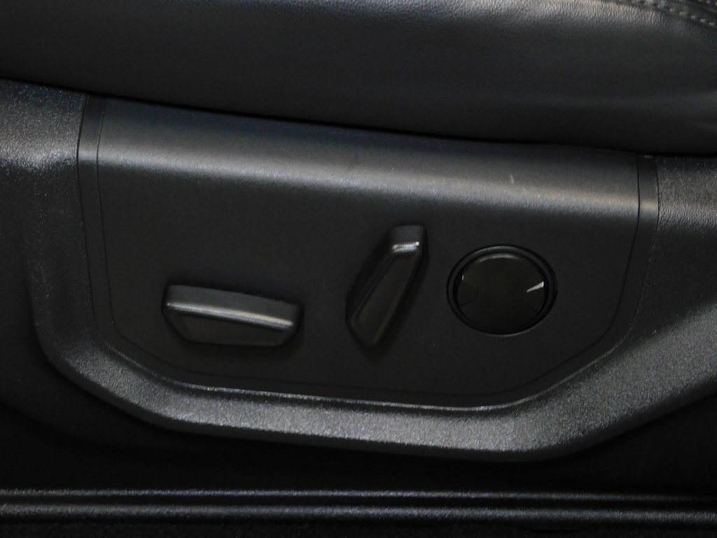 Ford Expedition XLT 4WD 2024