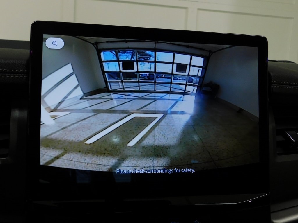 Ford Expedition XLT 4WD 2024