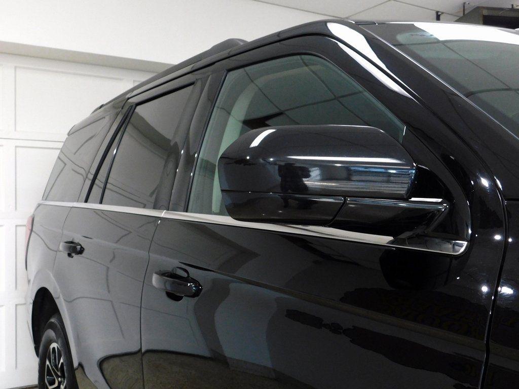 Ford Expedition XLT 4WD 2024