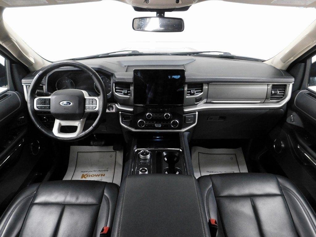 Ford Expedition XLT 4WD 2024