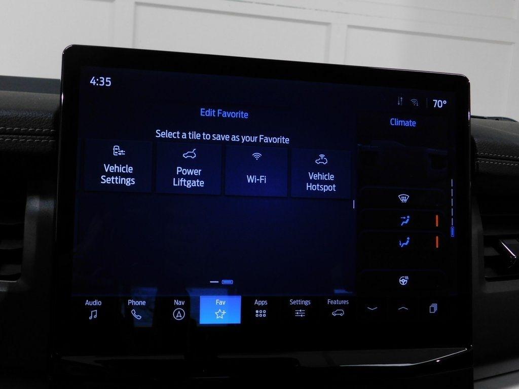 Ford Expedition XLT 4WD 2024