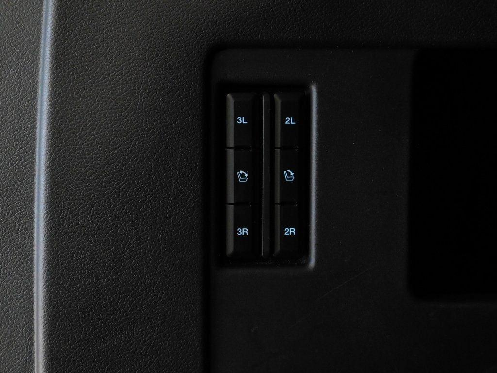 Ford Expedition XLT 4WD 2024