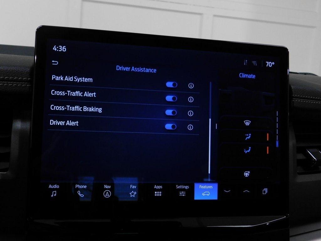 Ford Expedition XLT 4WD 2024