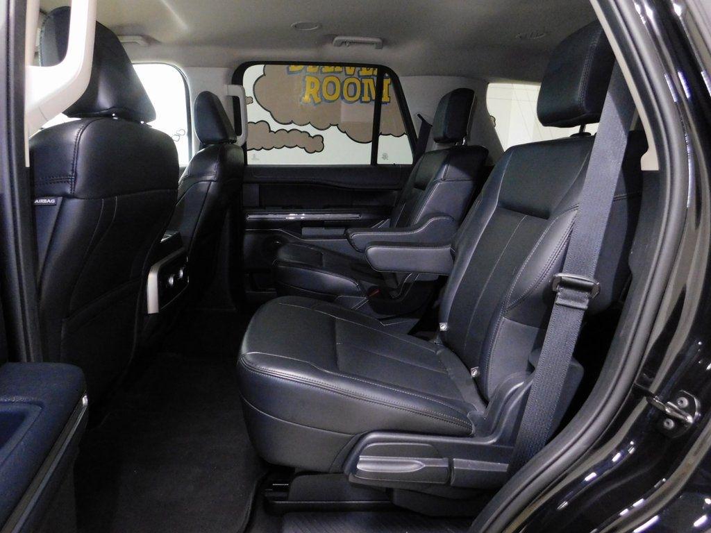 Ford Expedition XLT 4WD 2024