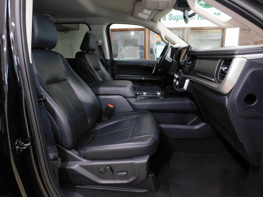 Ford Expedition XLT 4WD 2024