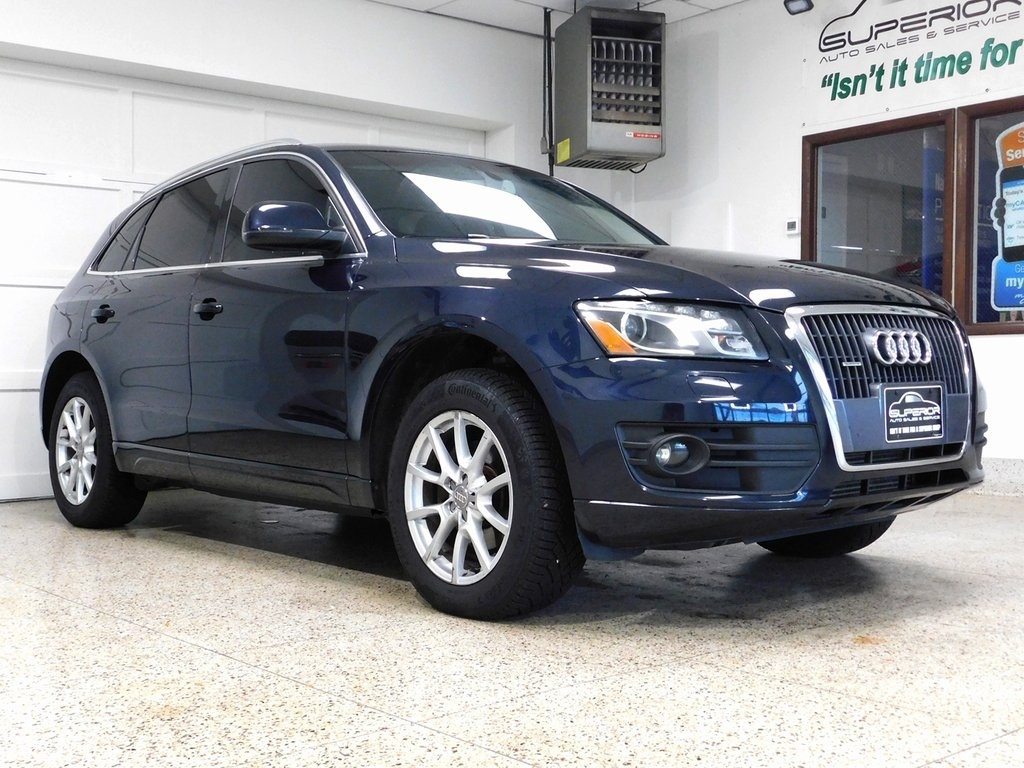 2012 Audi Q5 2.0T Premium photo 3