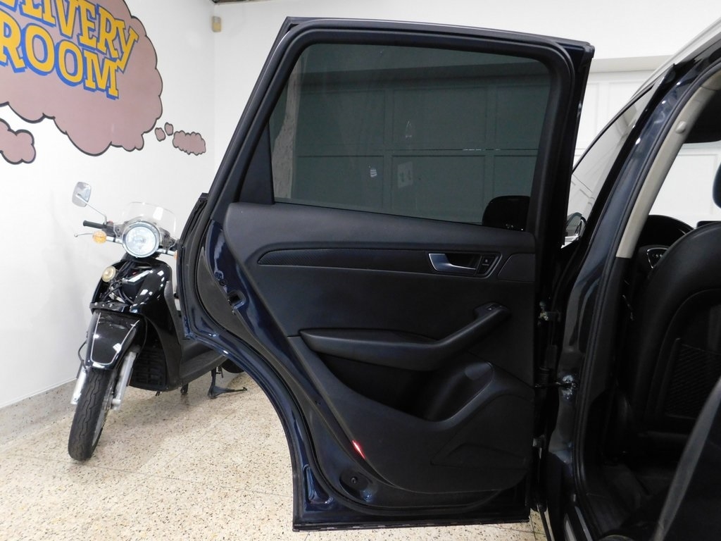 Audi Q5 2.0 quattro Premium 2012