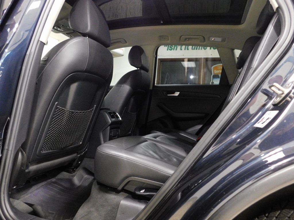 Audi Q5 2.0 quattro Premium 2012