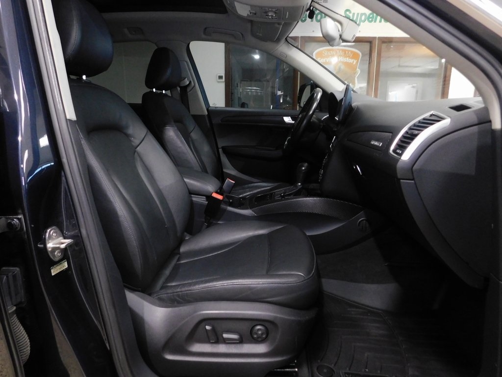 Audi Q5 2.0 quattro Premium 2012