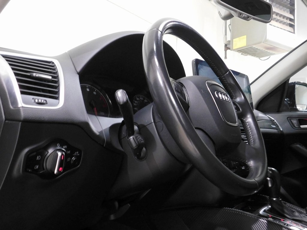 Audi Q5 2.0 quattro Premium 2012