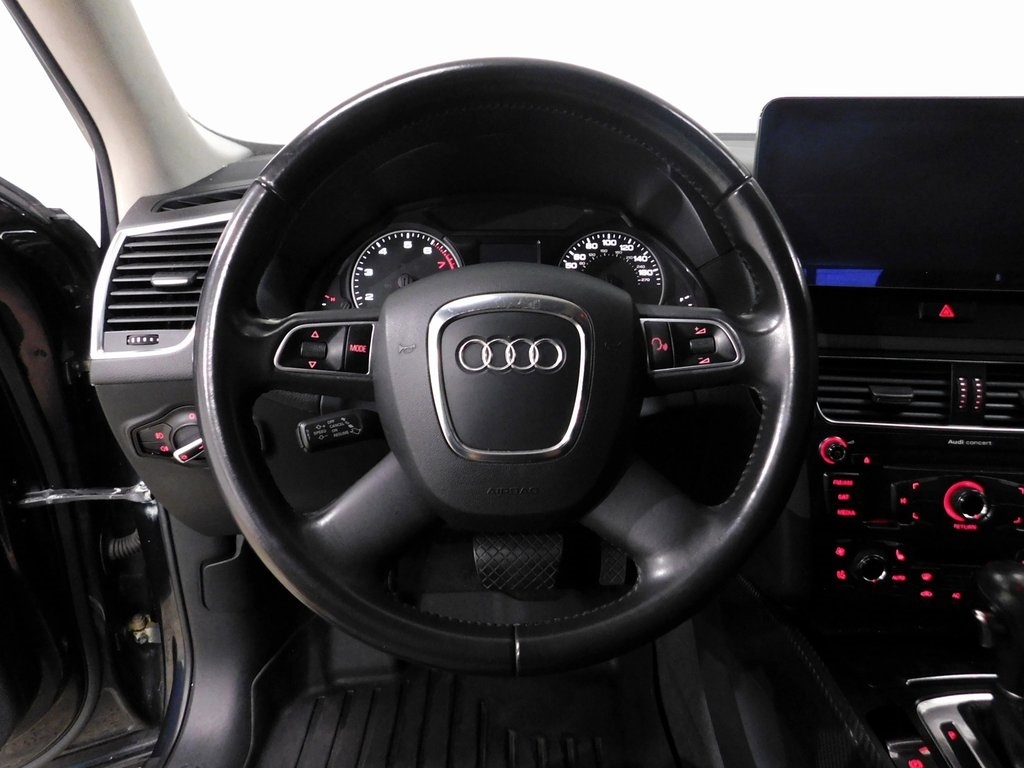 Audi Q5 2.0 quattro Premium 2012