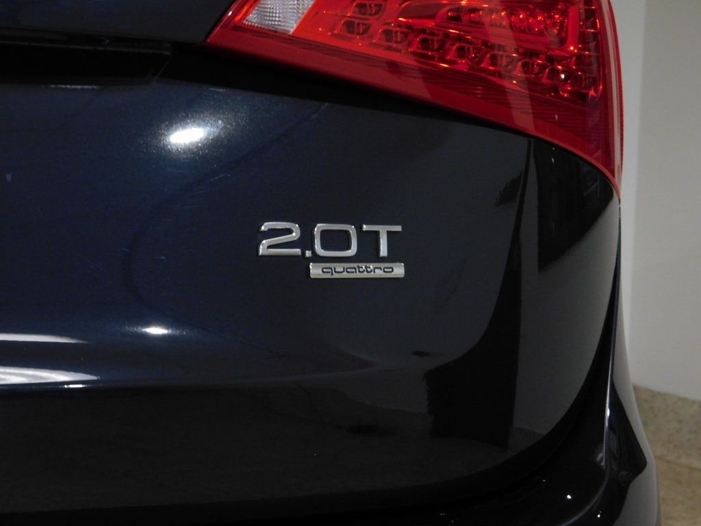 Audi Q5 2.0 quattro Premium 2012
