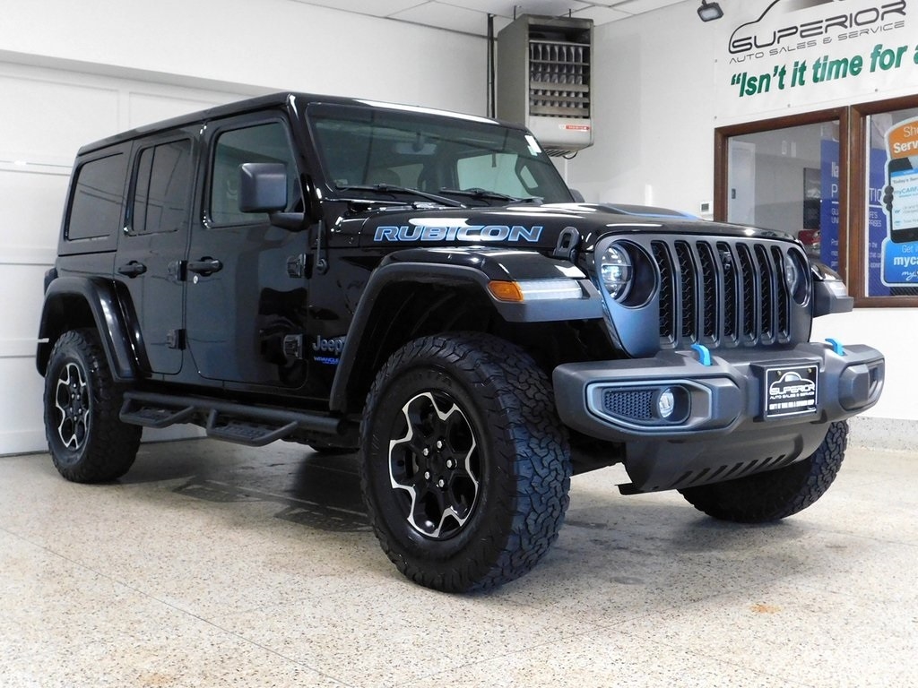 2022 Jeep Wrangler 4xe Unlimited Rubicon photo 3