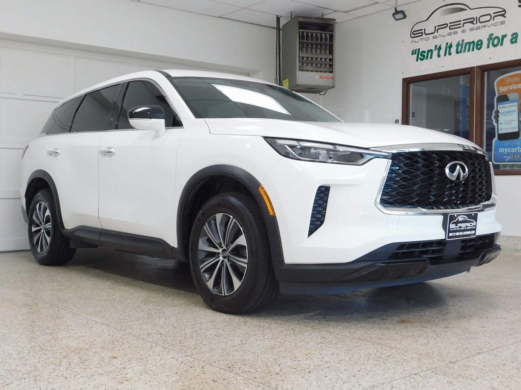 2023 Infiniti QX60 Pure AWD photo 2