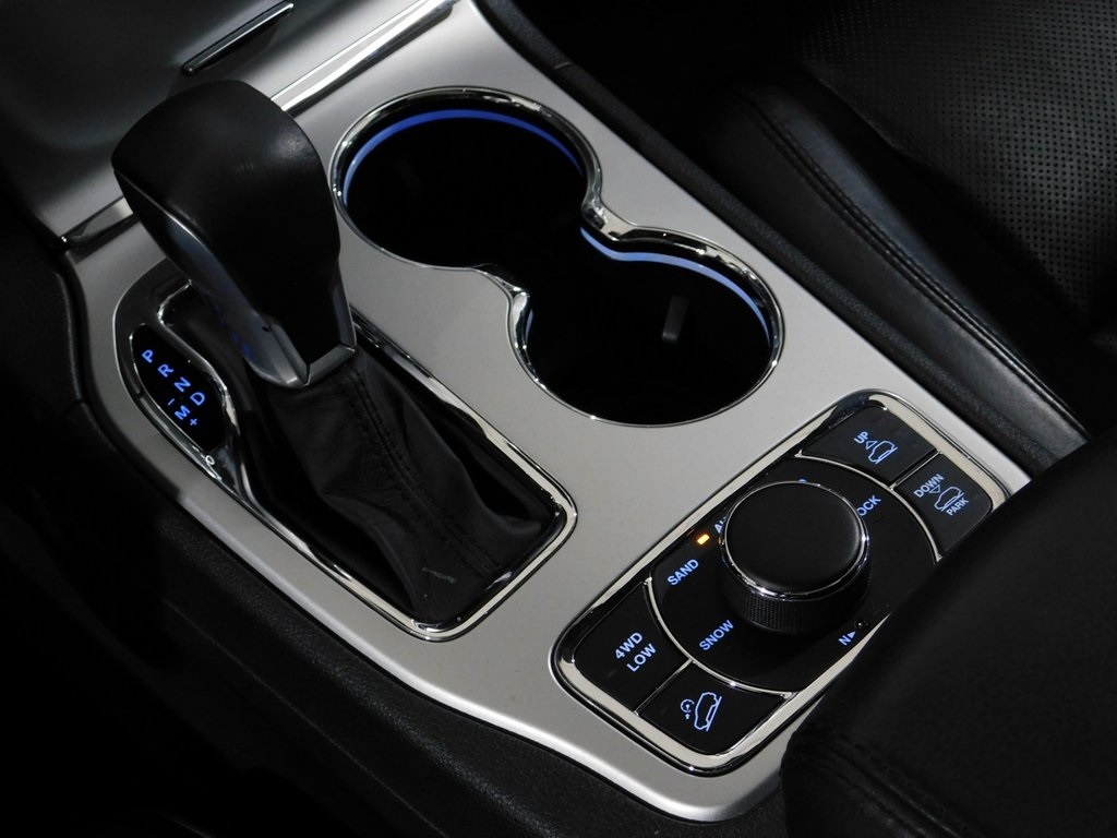 Jeep Grand Cherokee Overland 4WD 2016