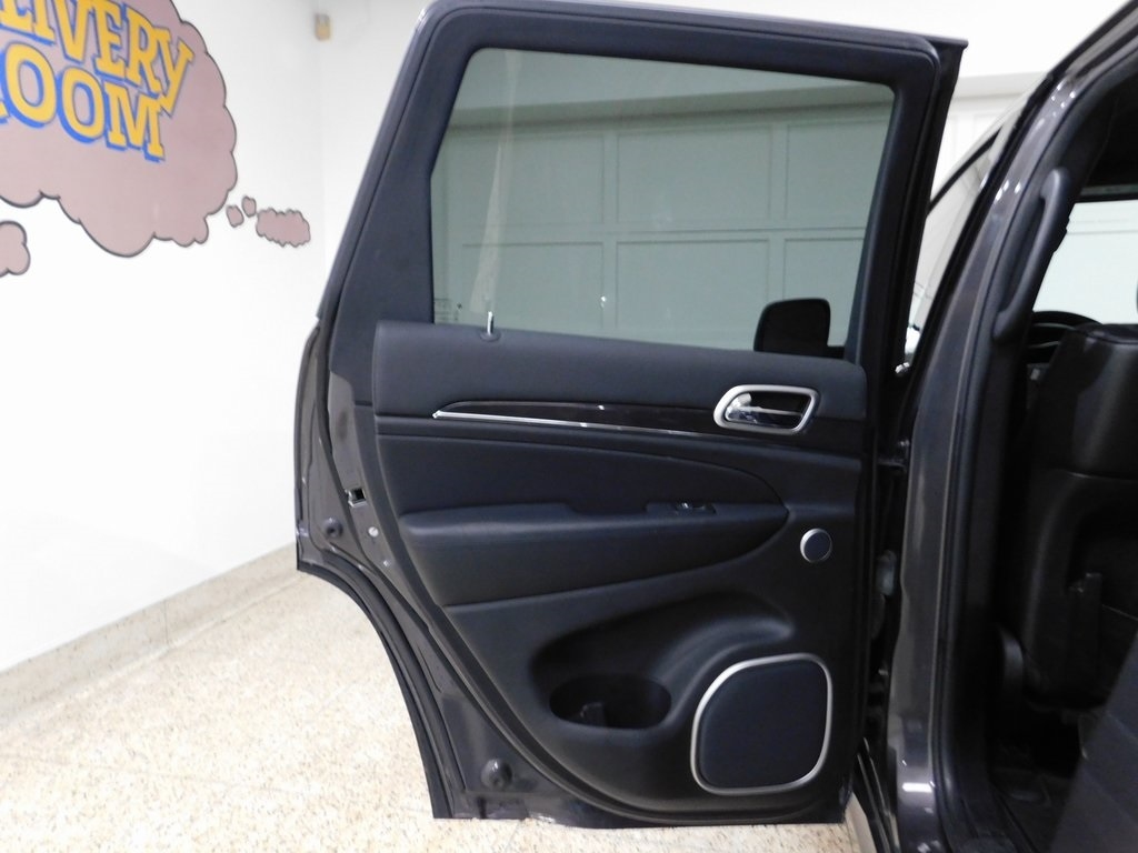 Jeep Grand Cherokee Overland 4WD 2016