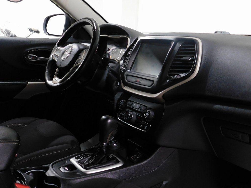 Jeep Cherokee Latitude 4WD 2017