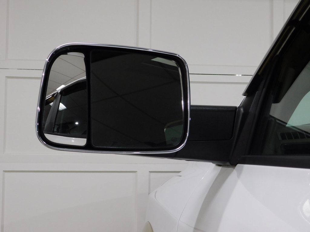 RAM 3500 Longhorn Mega Cab 4WD DRW 2015