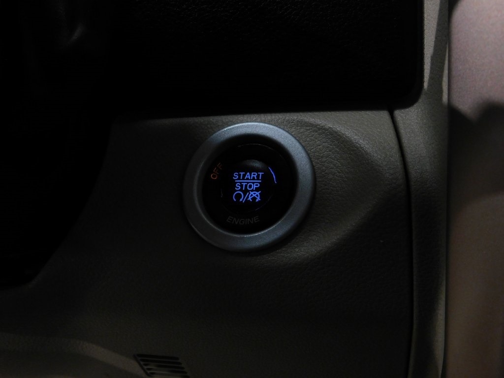 RAM 3500 Longhorn Mega Cab 4WD DRW 2015