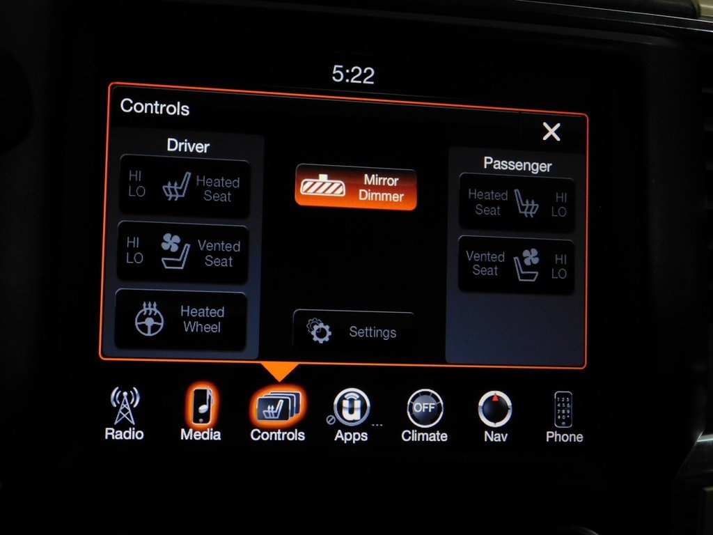 RAM 3500 Longhorn Mega Cab 4WD DRW 2015