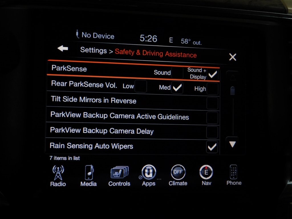 RAM 3500 Longhorn Mega Cab 4WD DRW 2015