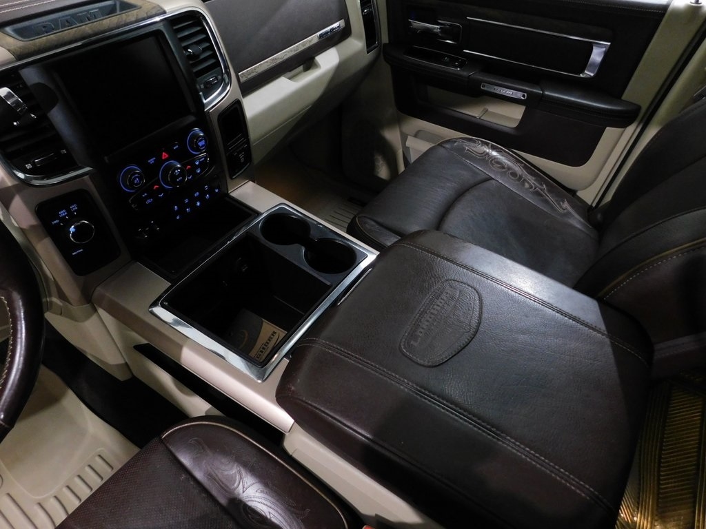 RAM 3500 Longhorn Mega Cab 4WD DRW 2015