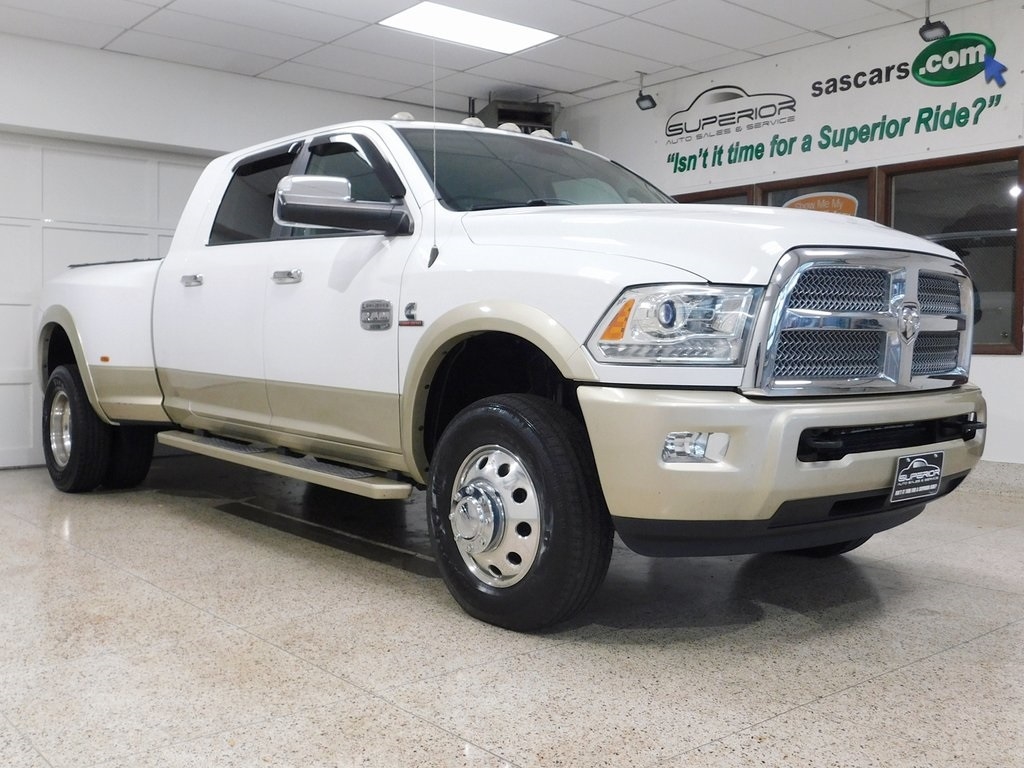 RAM 3500 Longhorn Mega Cab 4WD DRW 2015