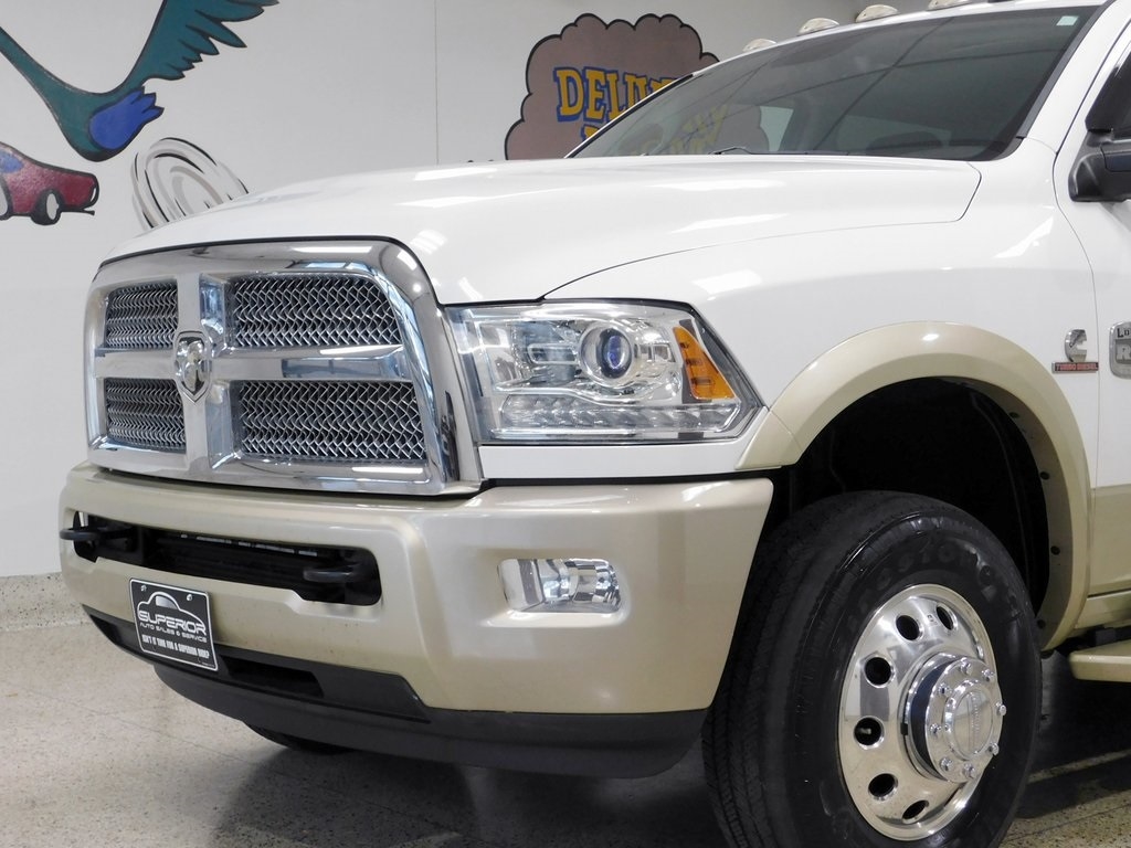 RAM 3500 Longhorn Mega Cab 4WD DRW 2015