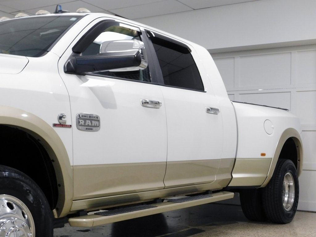 RAM 3500 Longhorn Mega Cab 4WD DRW 2015