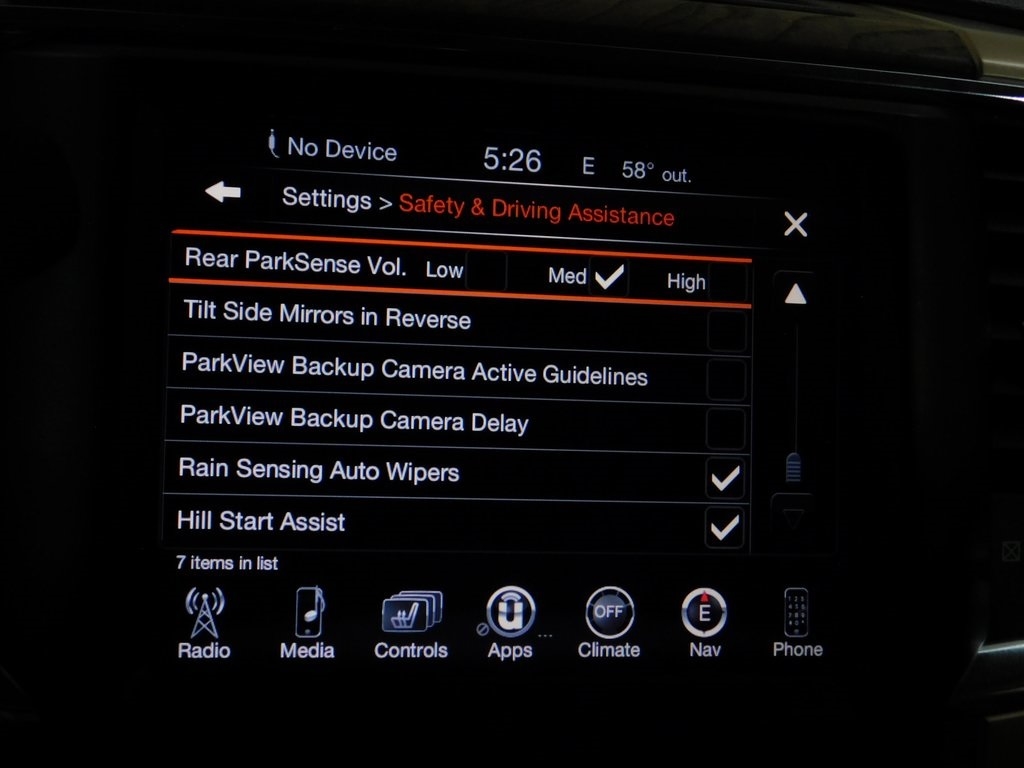 RAM 3500 Longhorn Mega Cab 4WD DRW 2015