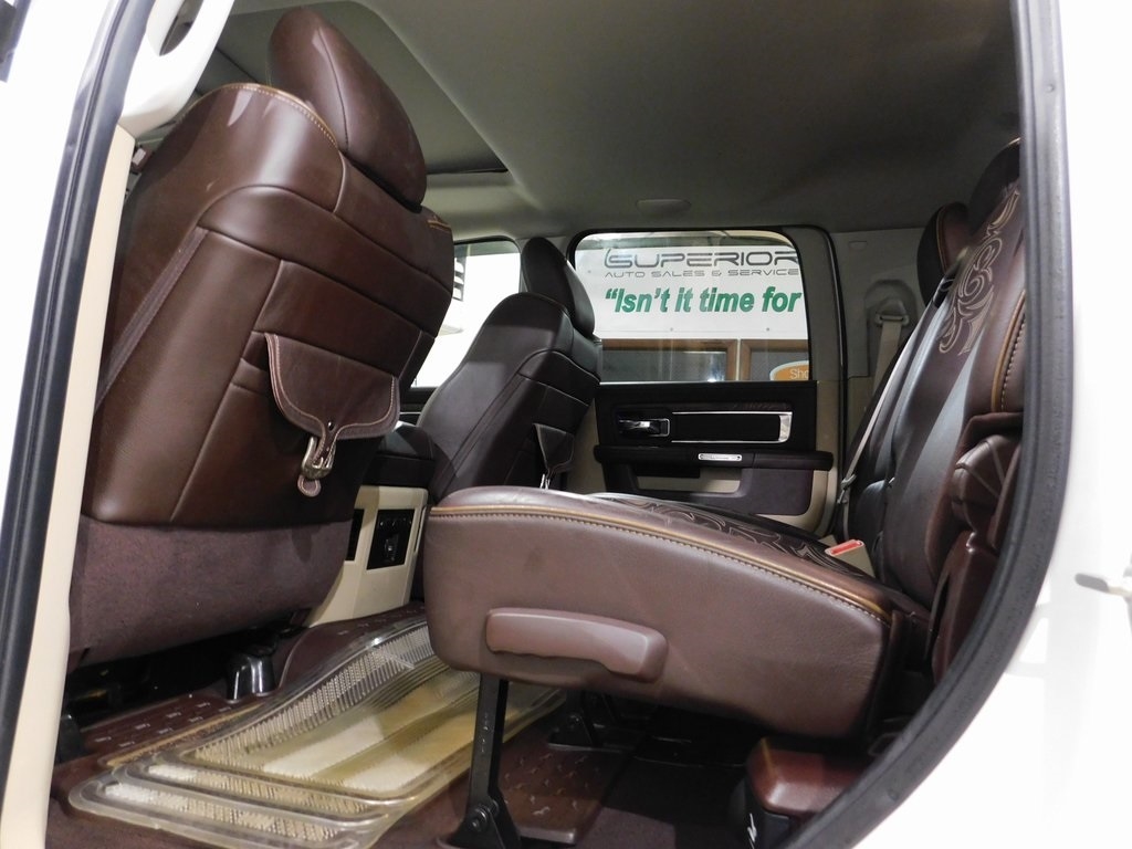 RAM 3500 Longhorn Mega Cab 4WD DRW 2015