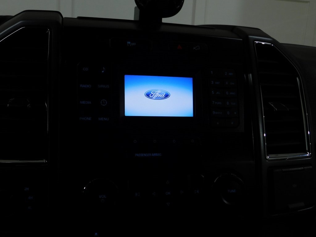 Ford F-150 XLT SuperCrew 6.5-ft. Bed 4WD 2015